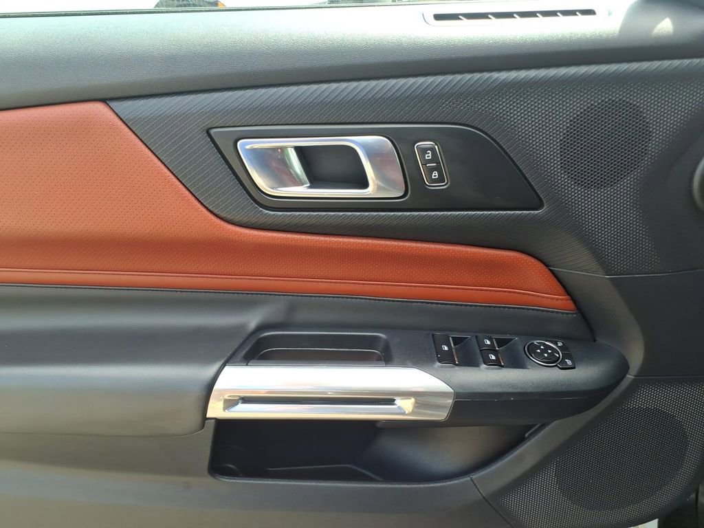 Used 2024 Ford Mustang GT Premium image 12