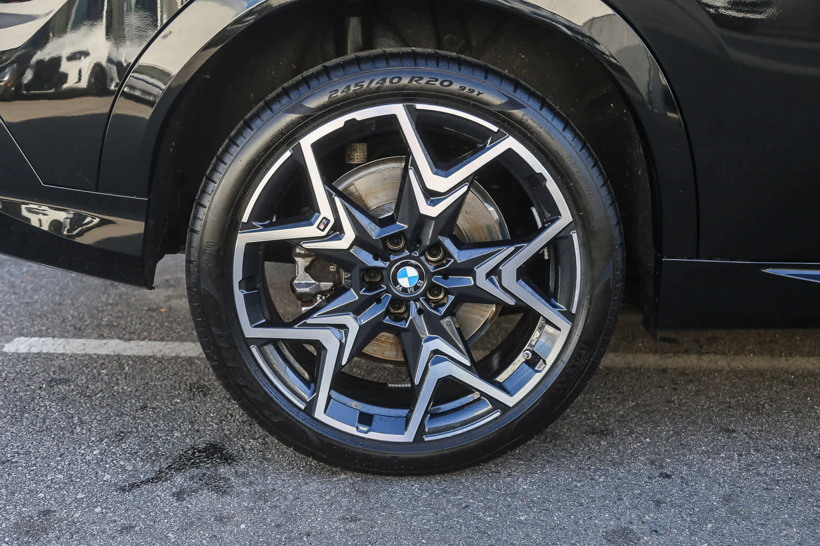 Used 2025 BMW X2 M35i w/ Premium Package image 8