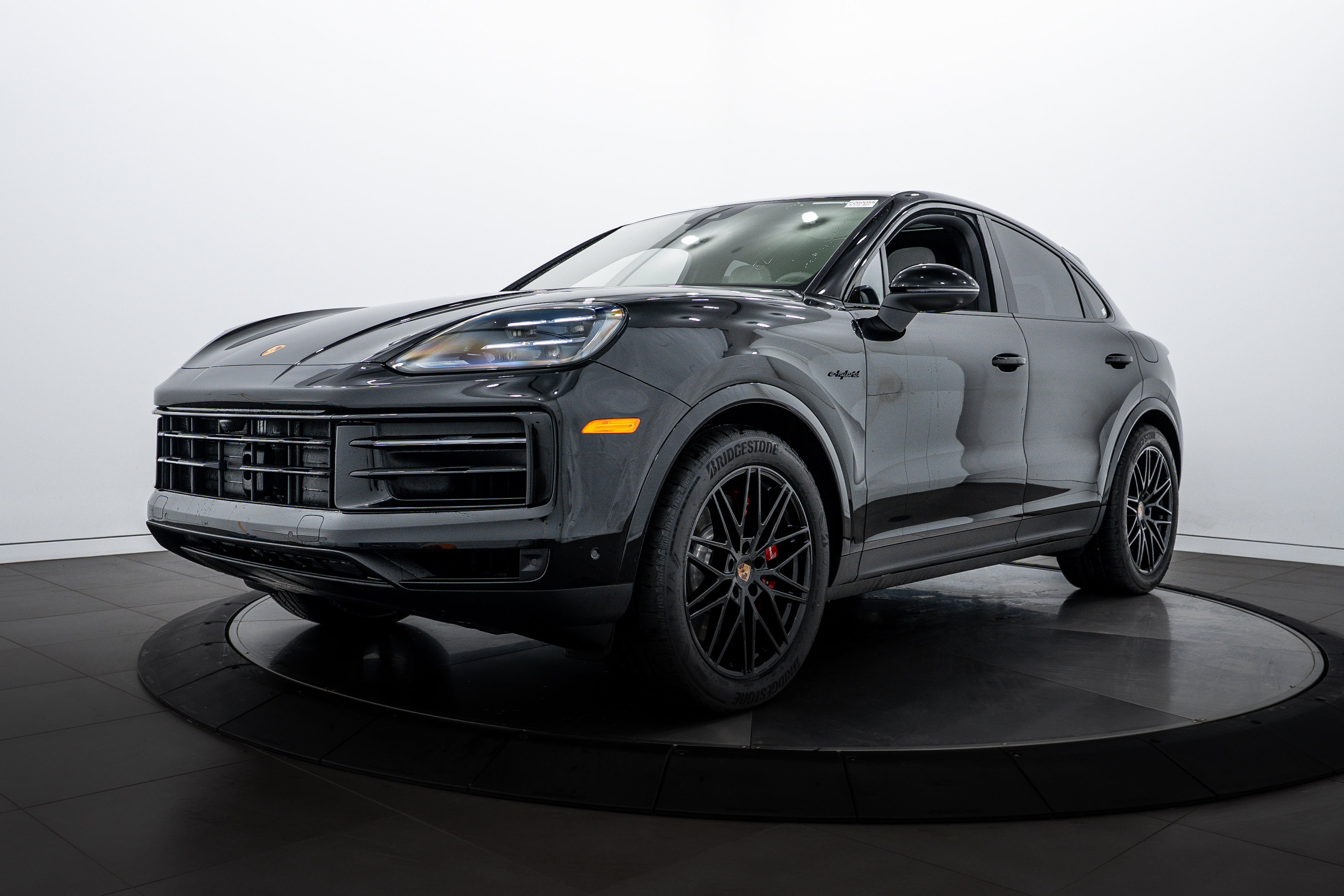 New 2026 Porsche Cayenne S image 1