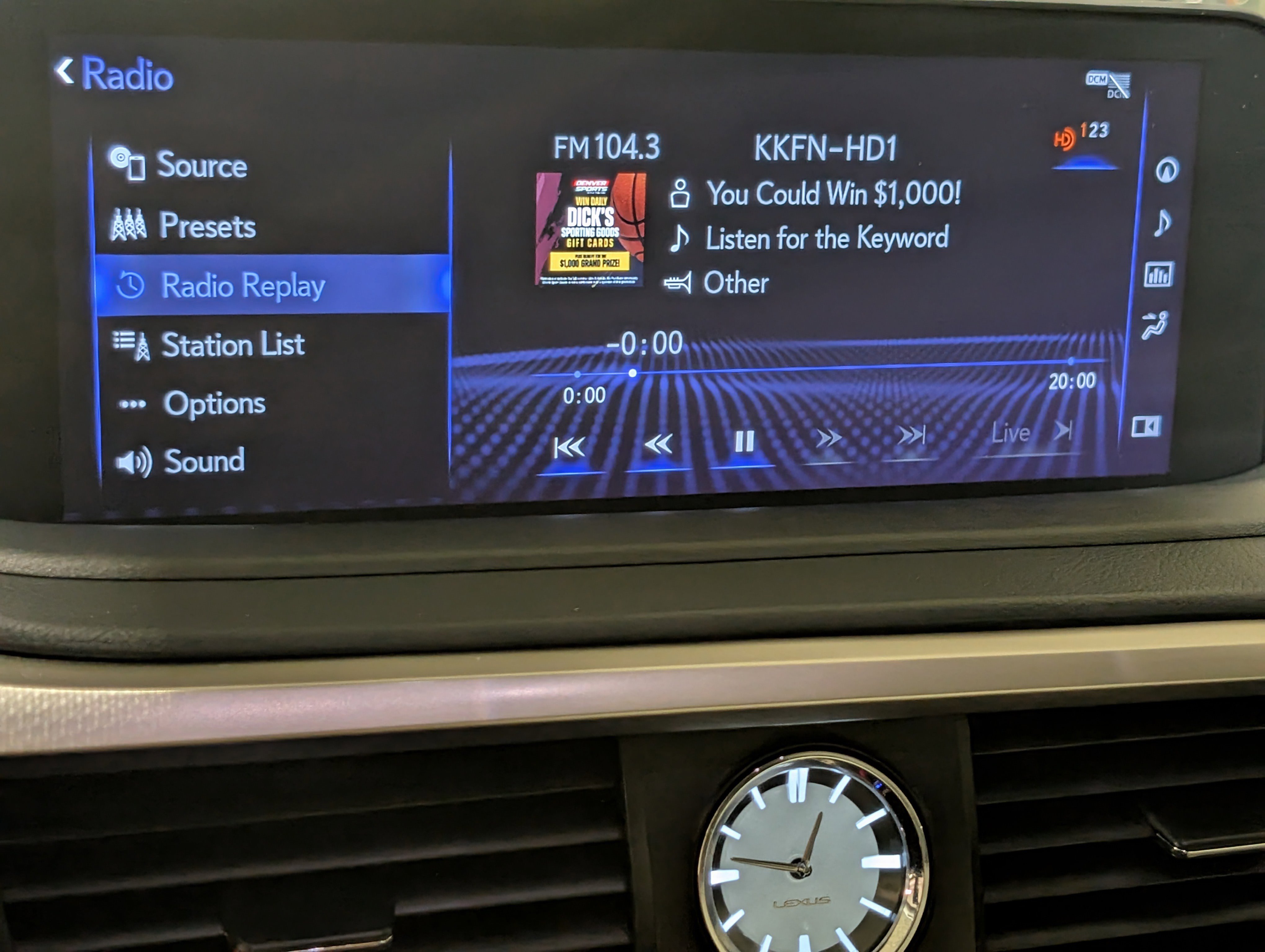 Used 2020 Lexus RX 450h AWD w/ Premium Package image 34