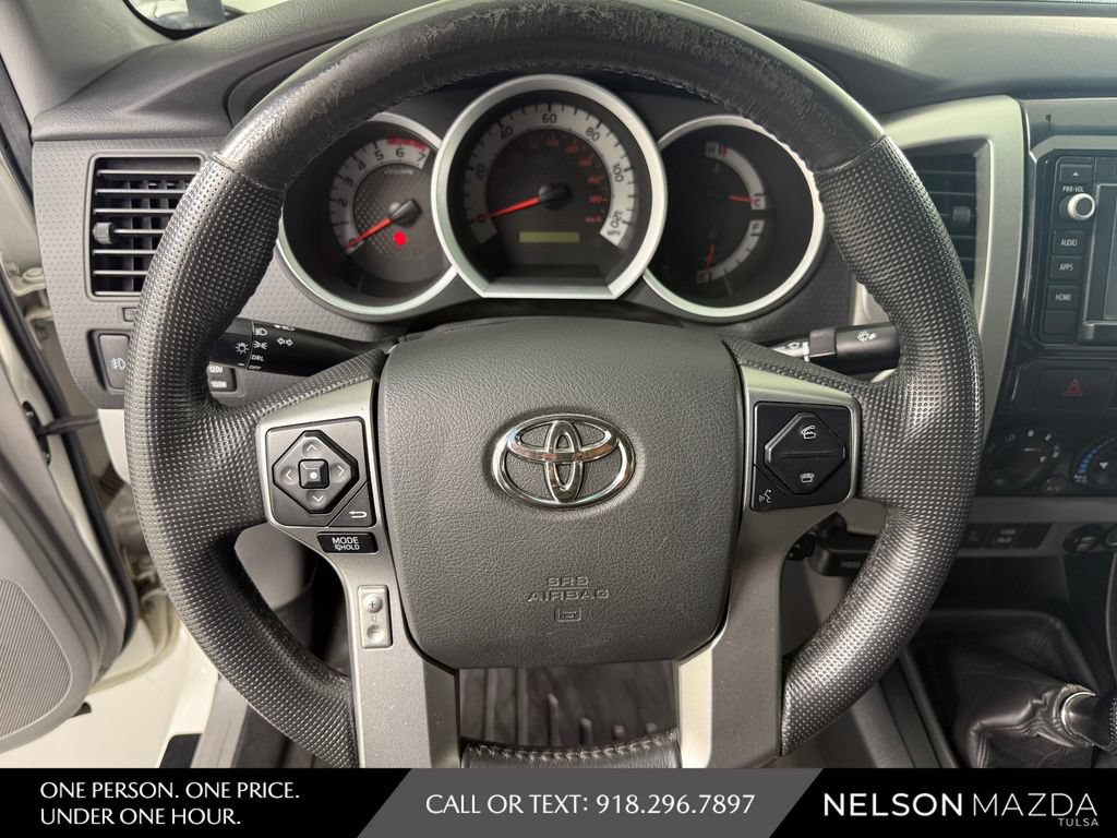 Used 2015 Toyota Tacoma 4x4 Double Cab w/ TRD Off-Road Package image 20
