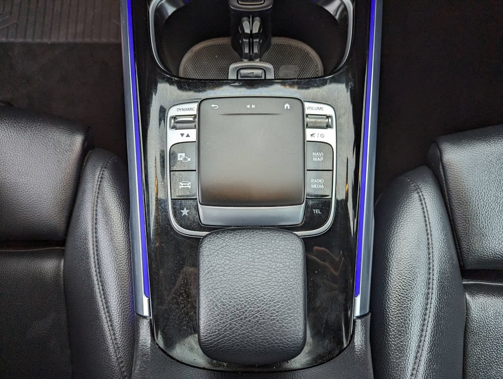 Used 2020 Mercedes-Benz GLB 250 4MATIC image 29