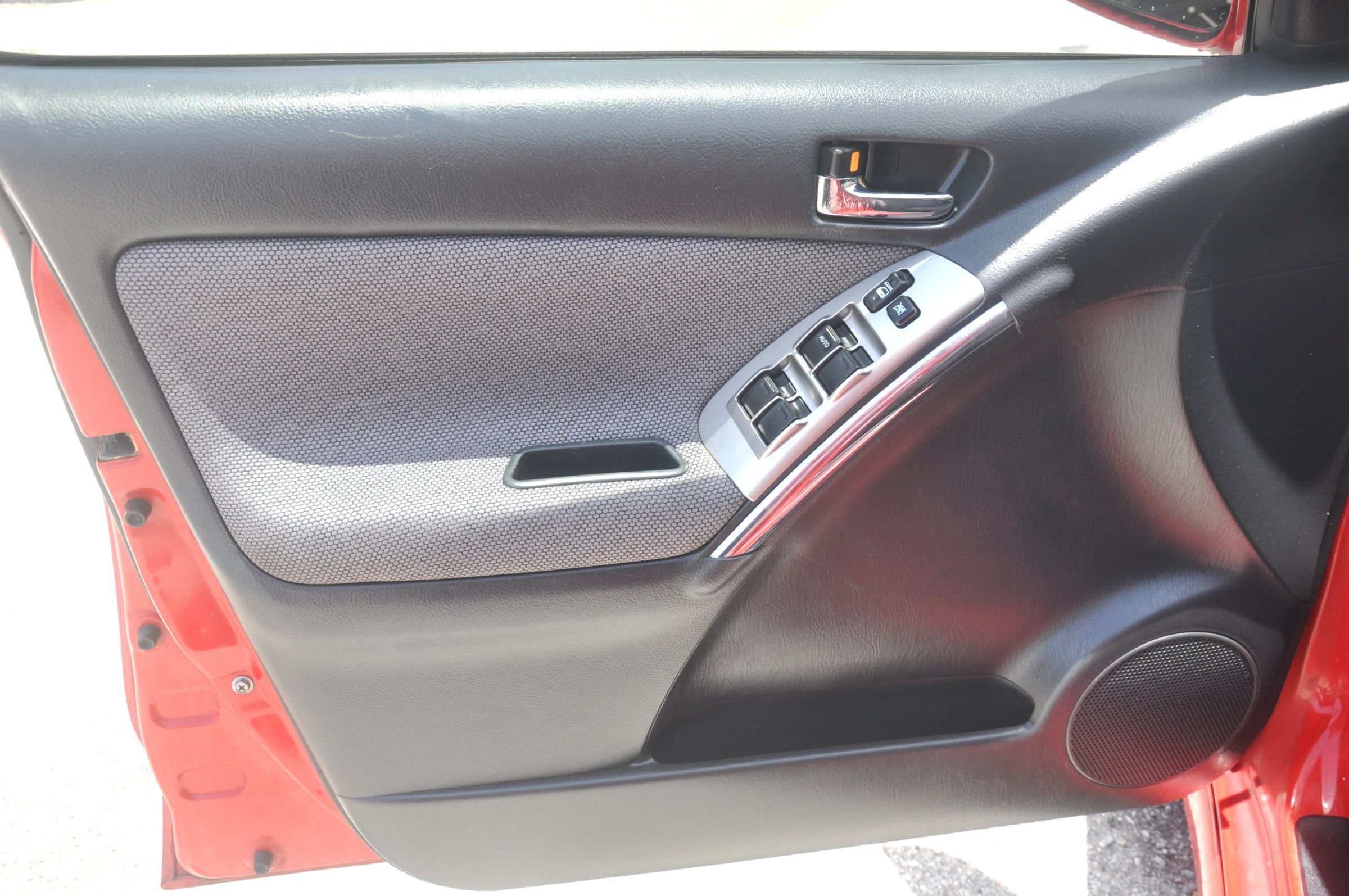 Used 2003 Toyota Matrix XR FWD image 30