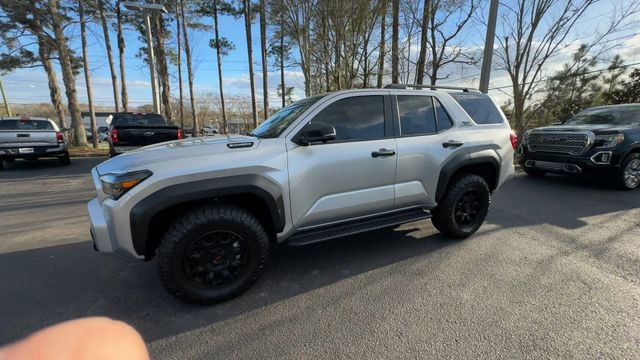 Used 2025 Toyota 4Runner TRD Off-Road Premium image 7