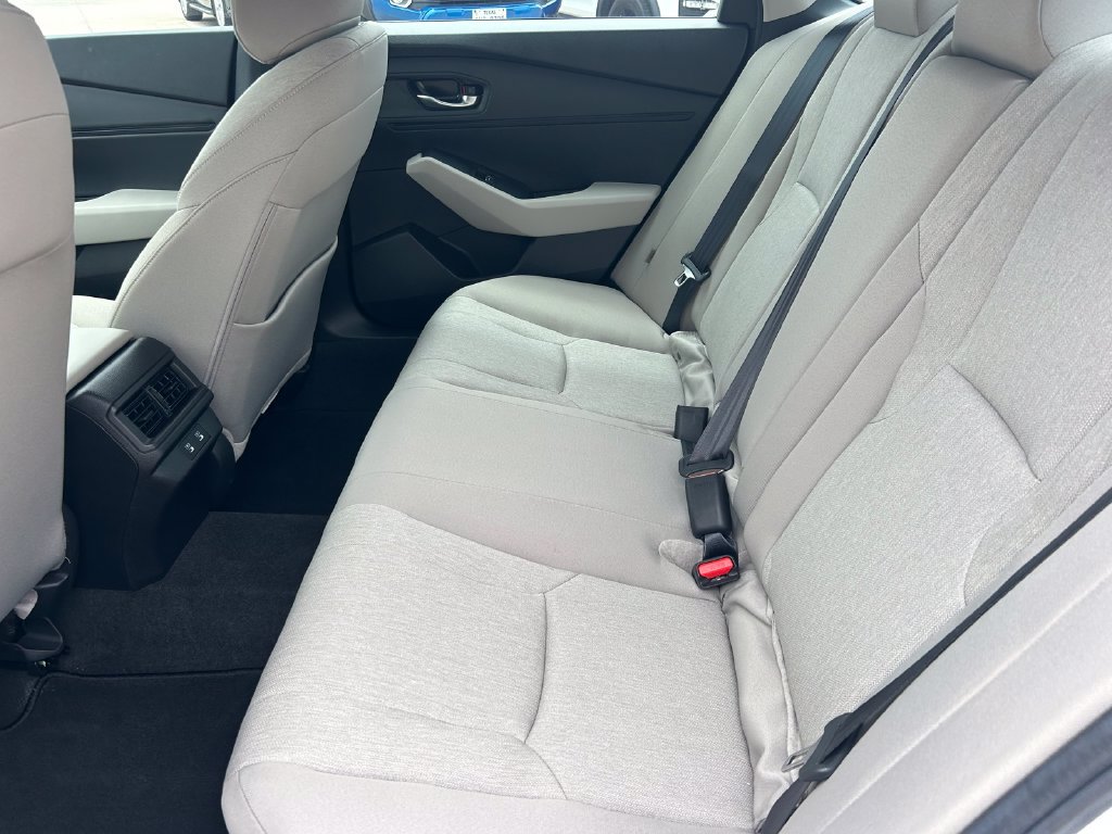 Used 2025 Honda Accord SE image 15