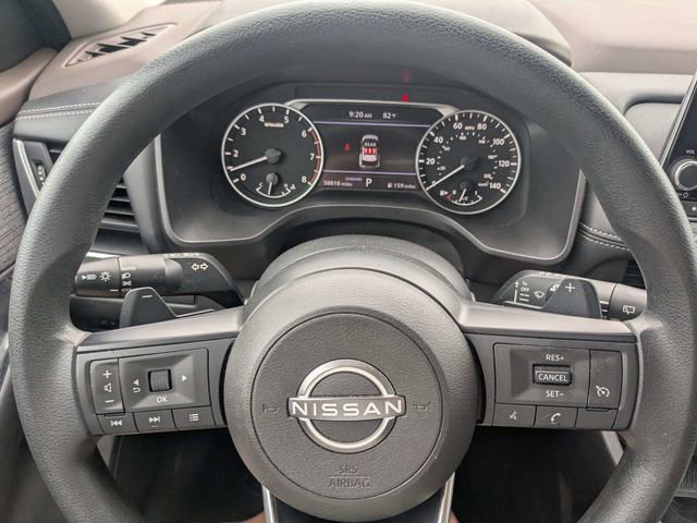 Used 2023 Nissan Rogue S FWD image 27