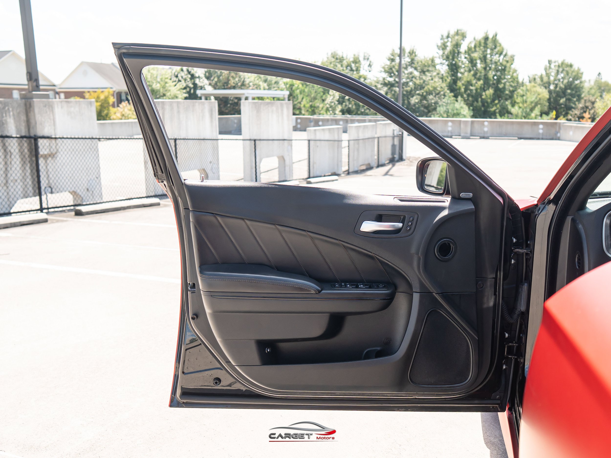Used 2018 Dodge Charger R/T RWD image 40
