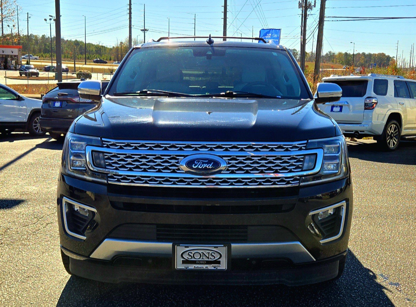 Used 2020 Ford Expedition Platinum image 3