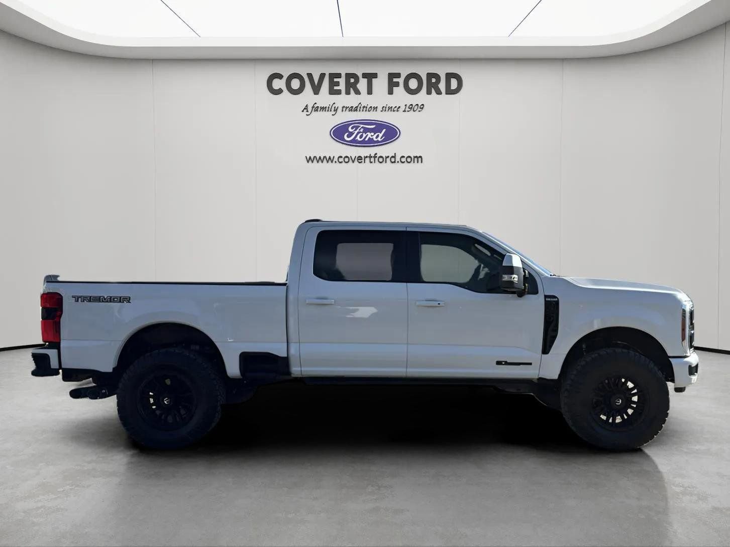 New 2026 Ford F250 King Ranch image 6