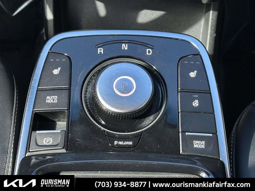 Used 2022 Kia Niro EX w/ Cold Weather Package image 8
