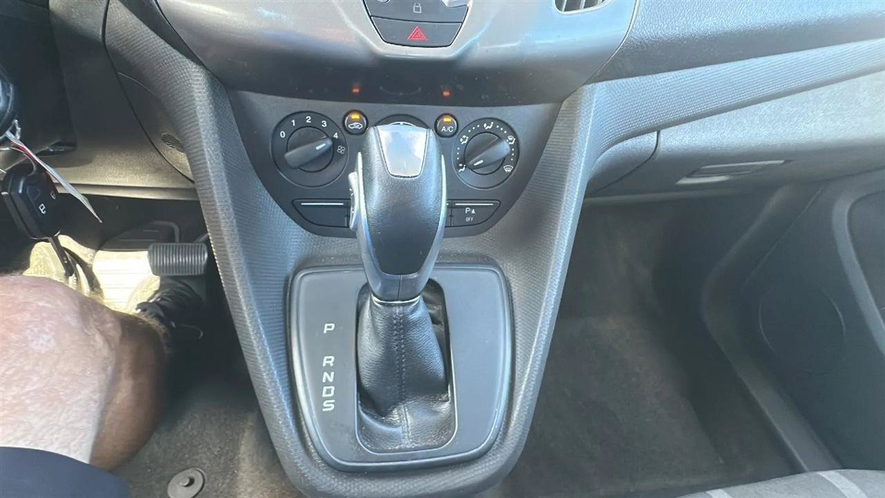 Used 2016 Ford Transit Connect XLT FWD image 40