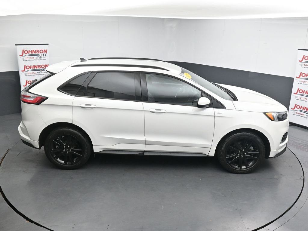 Used 2024 Ford Edge ST-Line image 35