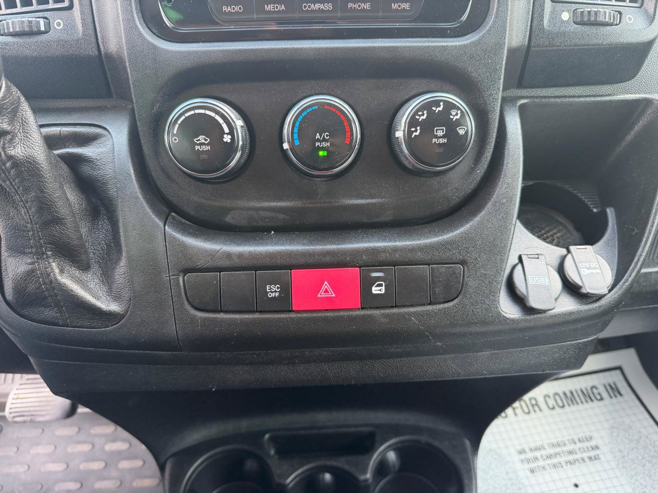 Used 2018 RAM ProMaster 2500 w/ Interior Convenience Group FWD image 14