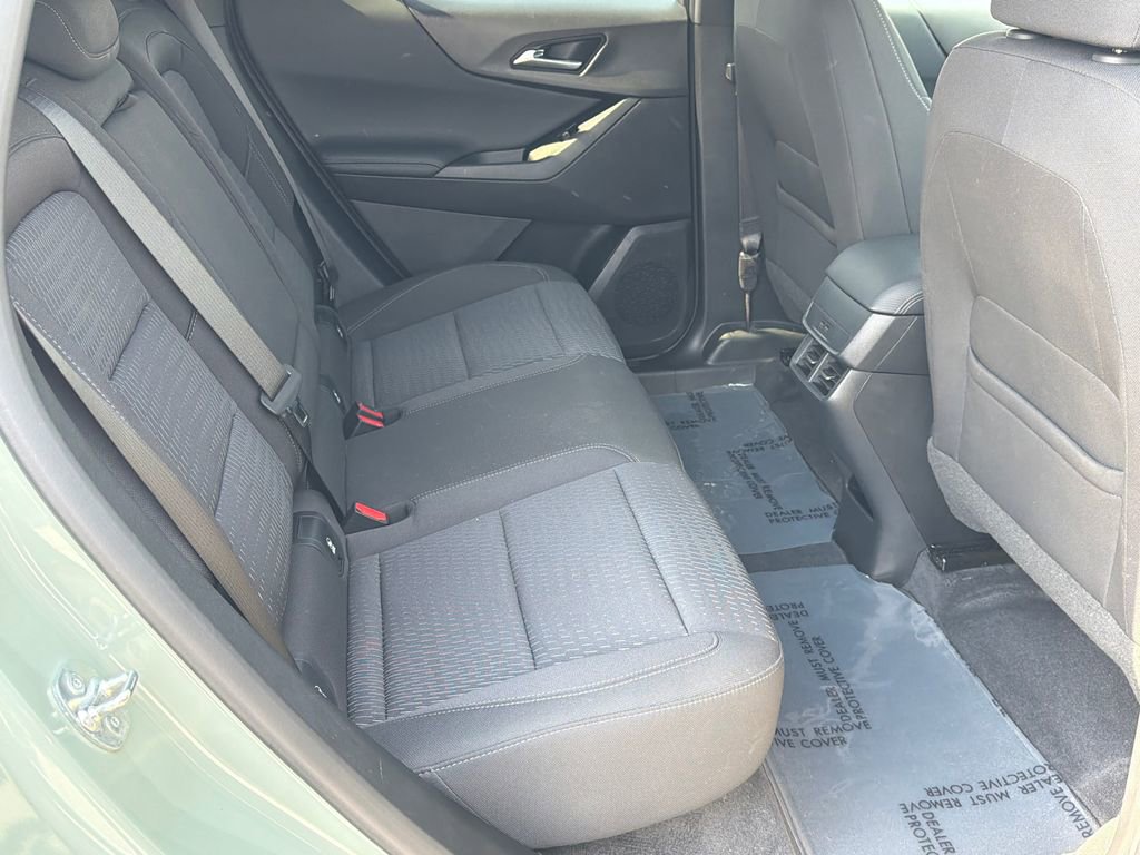 Used 2025 Chevrolet Equinox LT image 15