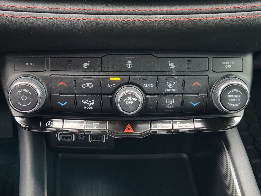 Used 2025 Dodge Durango GT w/ Blacktop Package AWD/4WD image 20