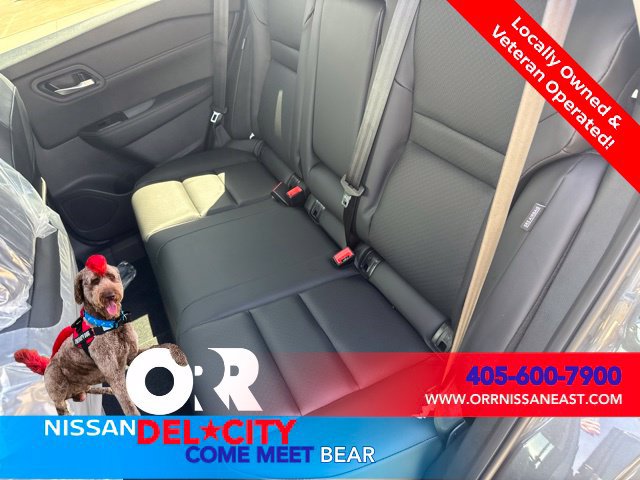 New 2026 Nissan Rogue Dark Armor AWD/4WD image 9