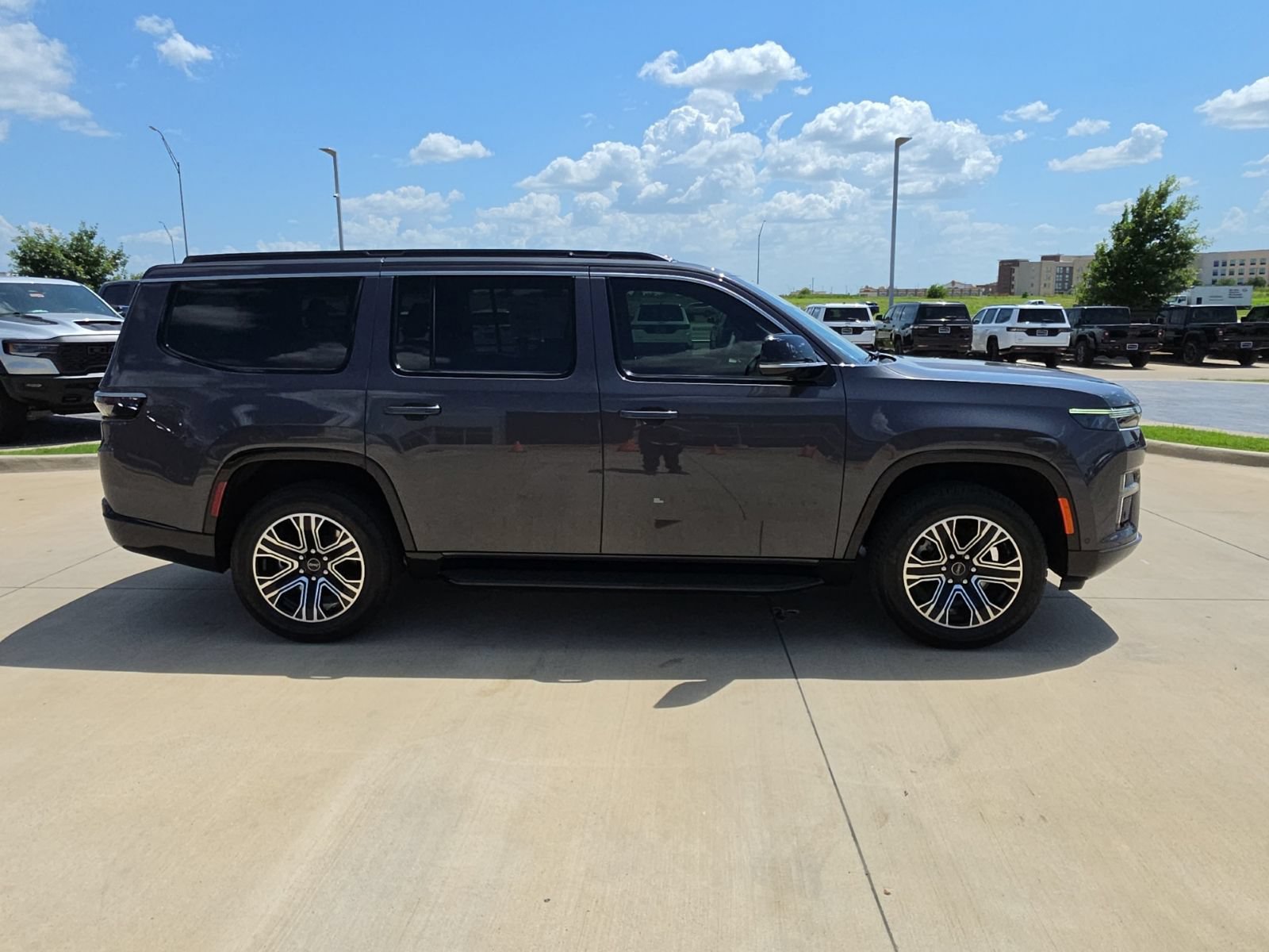 New 2026 Jeep Grand Wagoneer 4WD image 6