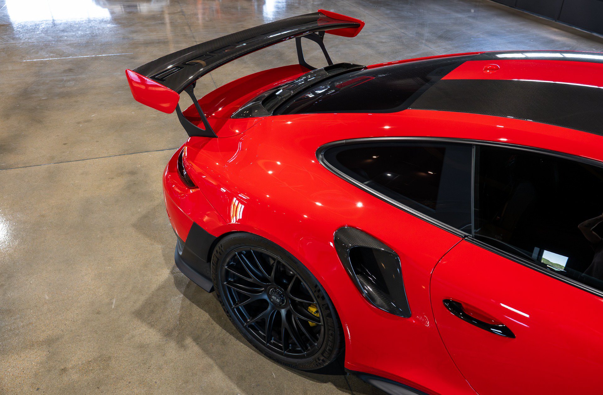 Used 2018 Porsche 911 GT2 RS RWD image 43