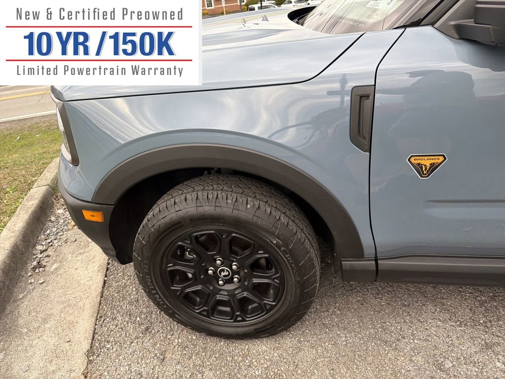 Used 2025 Ford Bronco Sport Badlands image 11