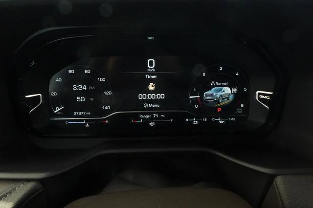 Used 2024 GMC Yukon Denali w/ Max Trailering Package image 16