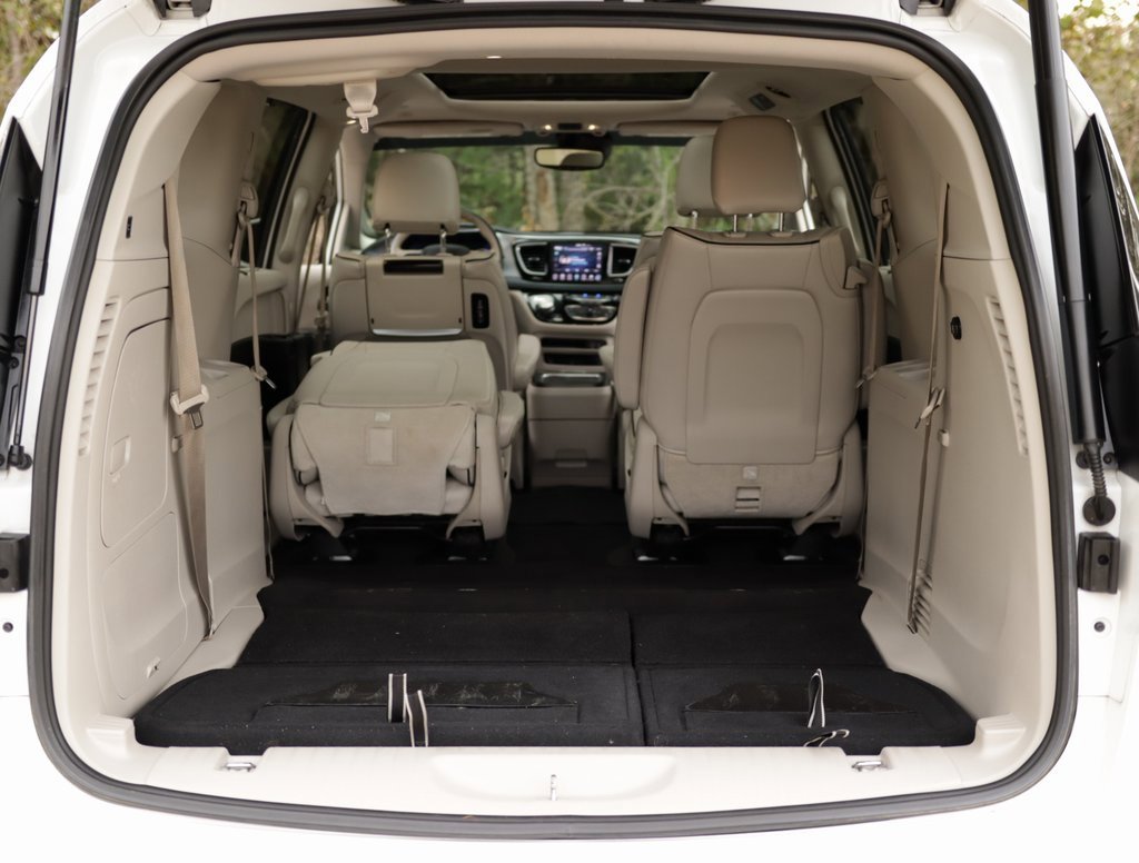 Used 2018 Chrysler Pacifica Limited w/ Advanced Safetytec Group image 34