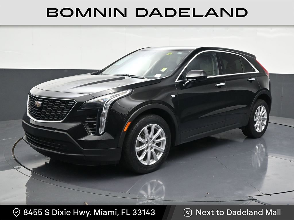 Used 2022 Cadillac XT4 Luxury w/ Driver Awareness Package image 1