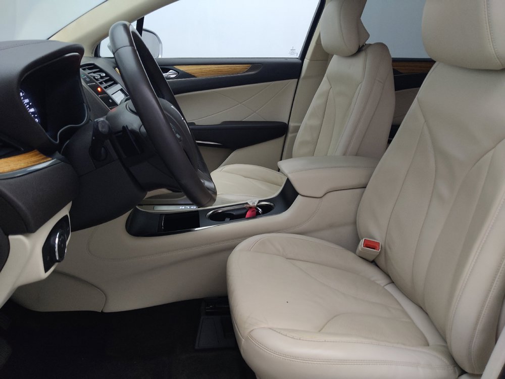 Used 2016 Lincoln MKC Select w/ Select Plus Package FWD image 17