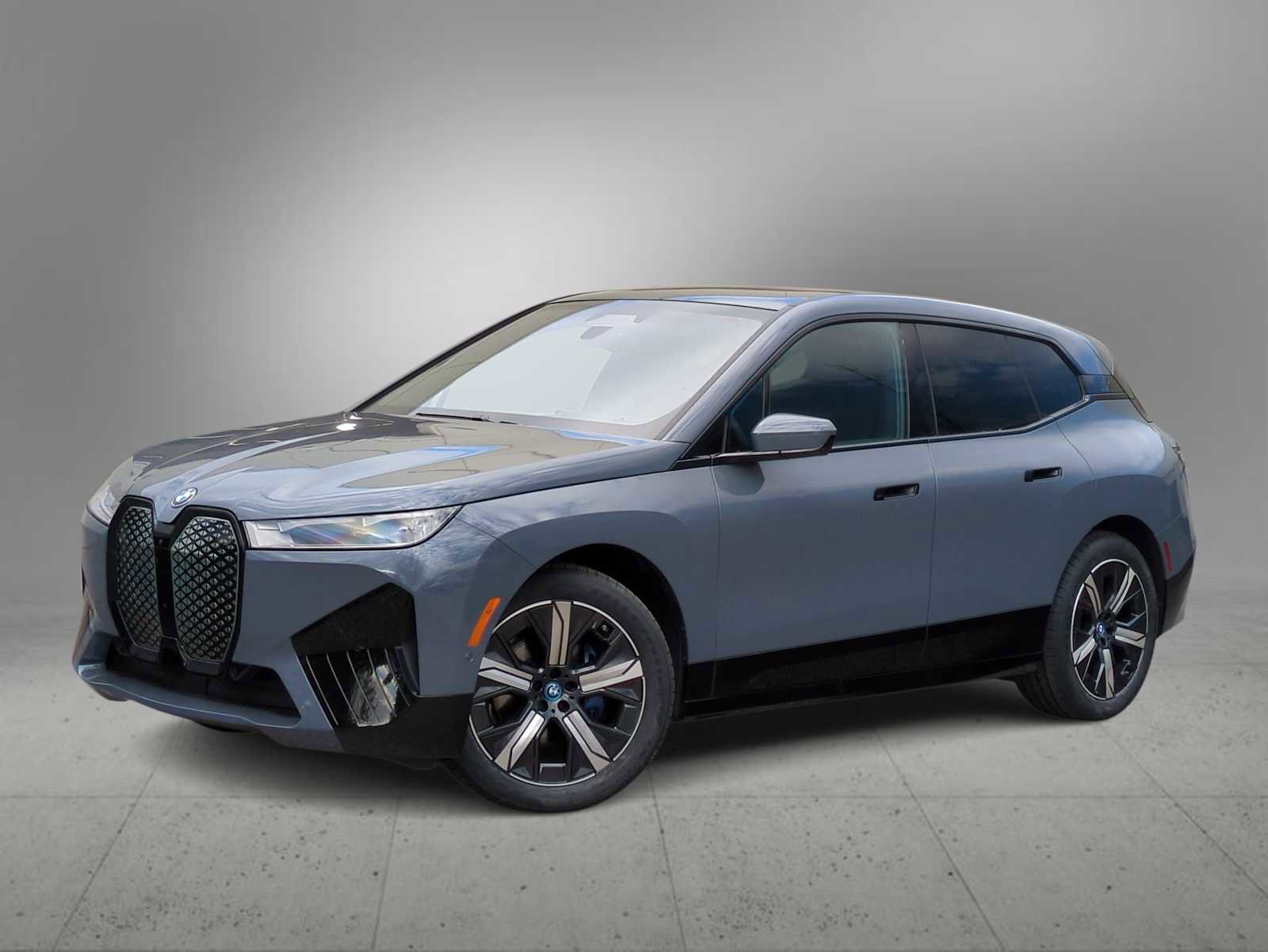 New 2025 BMW iX xDrive50 image 1