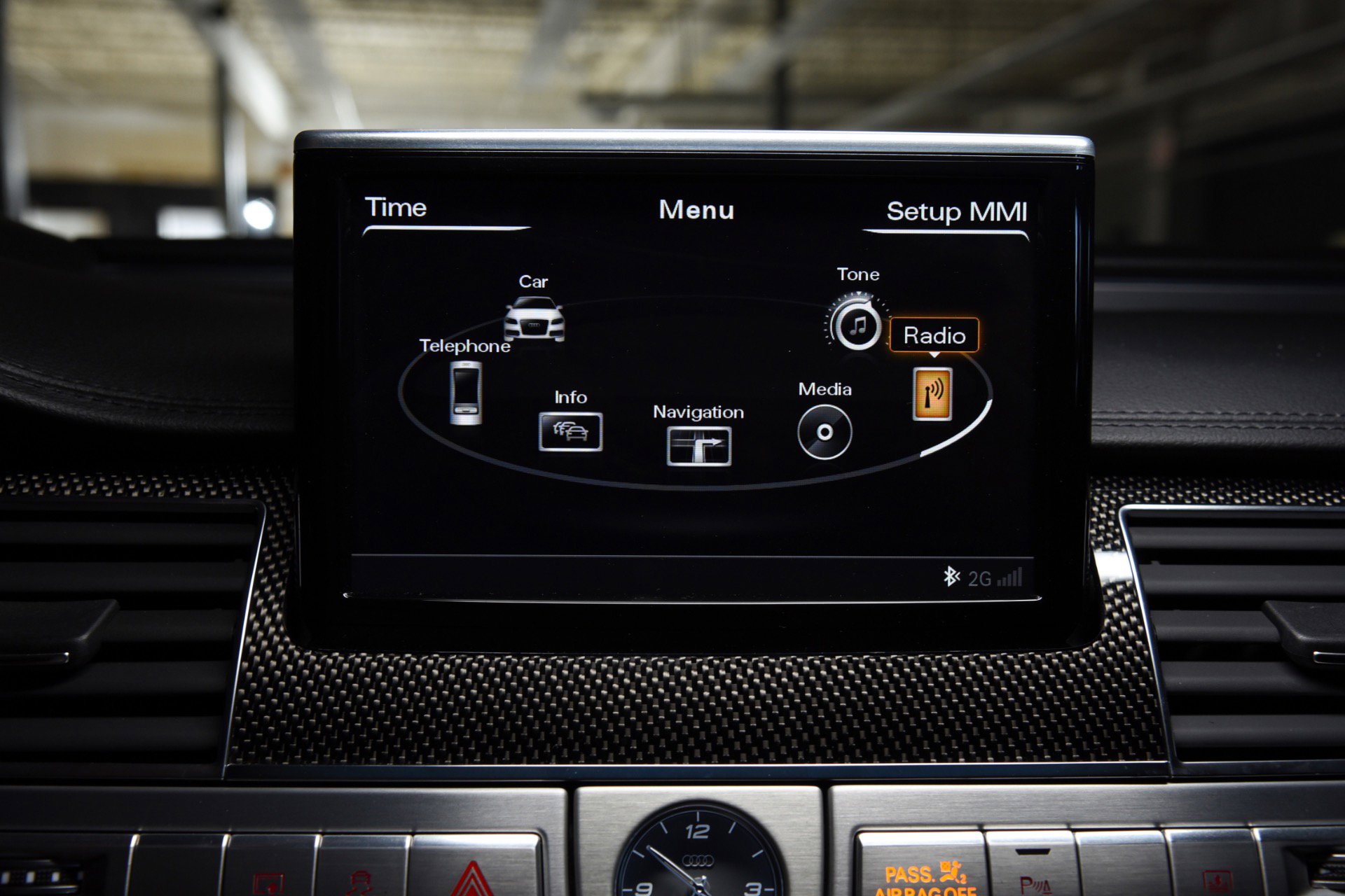 Used 2015 Audi S8 image 34