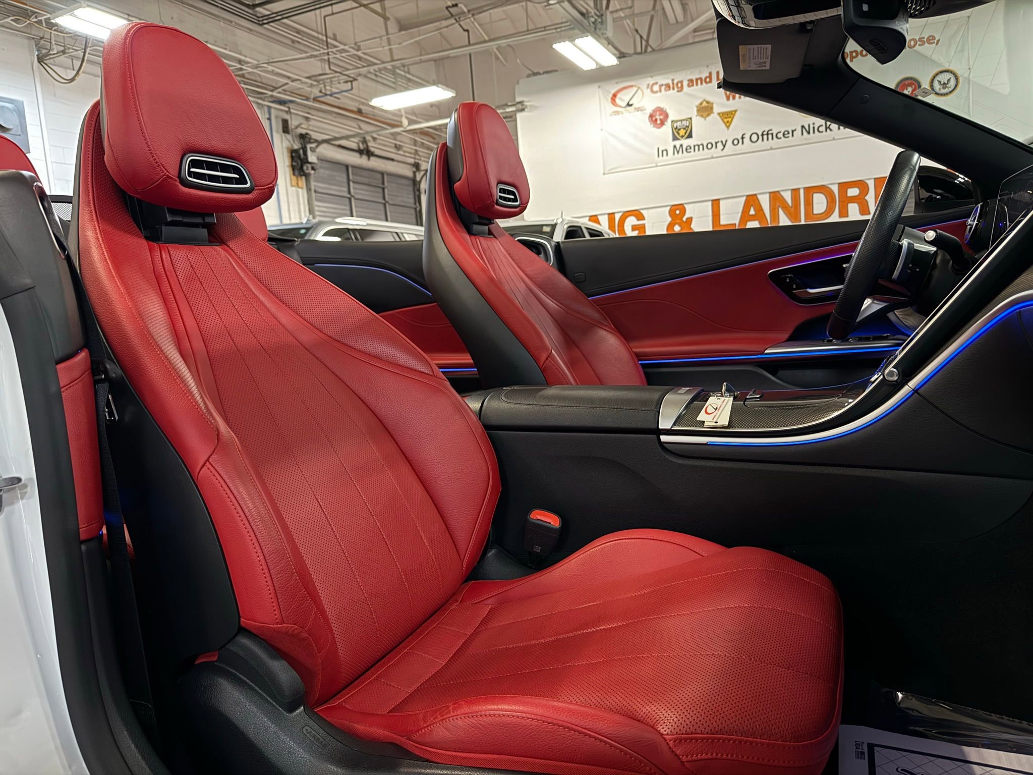 Used 2024 Mercedes-Benz CLE 450 4MATIC Cabriolet image 20