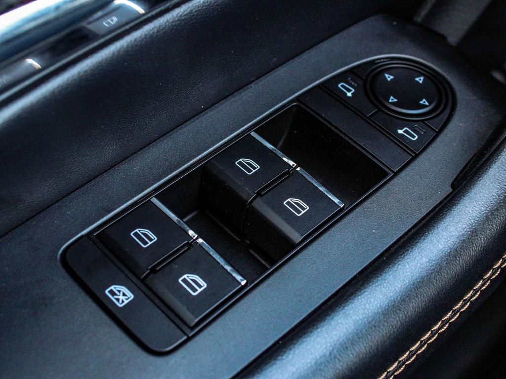 Used 2024 MAZDA CX-90 Plug-In Hybrid w/ Preferred image 10