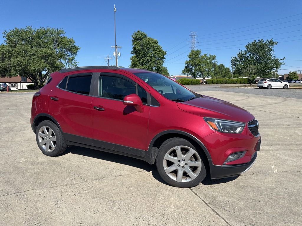 Used 2018 Buick Encore Essence w/ Experience Buick Package FWD video 2