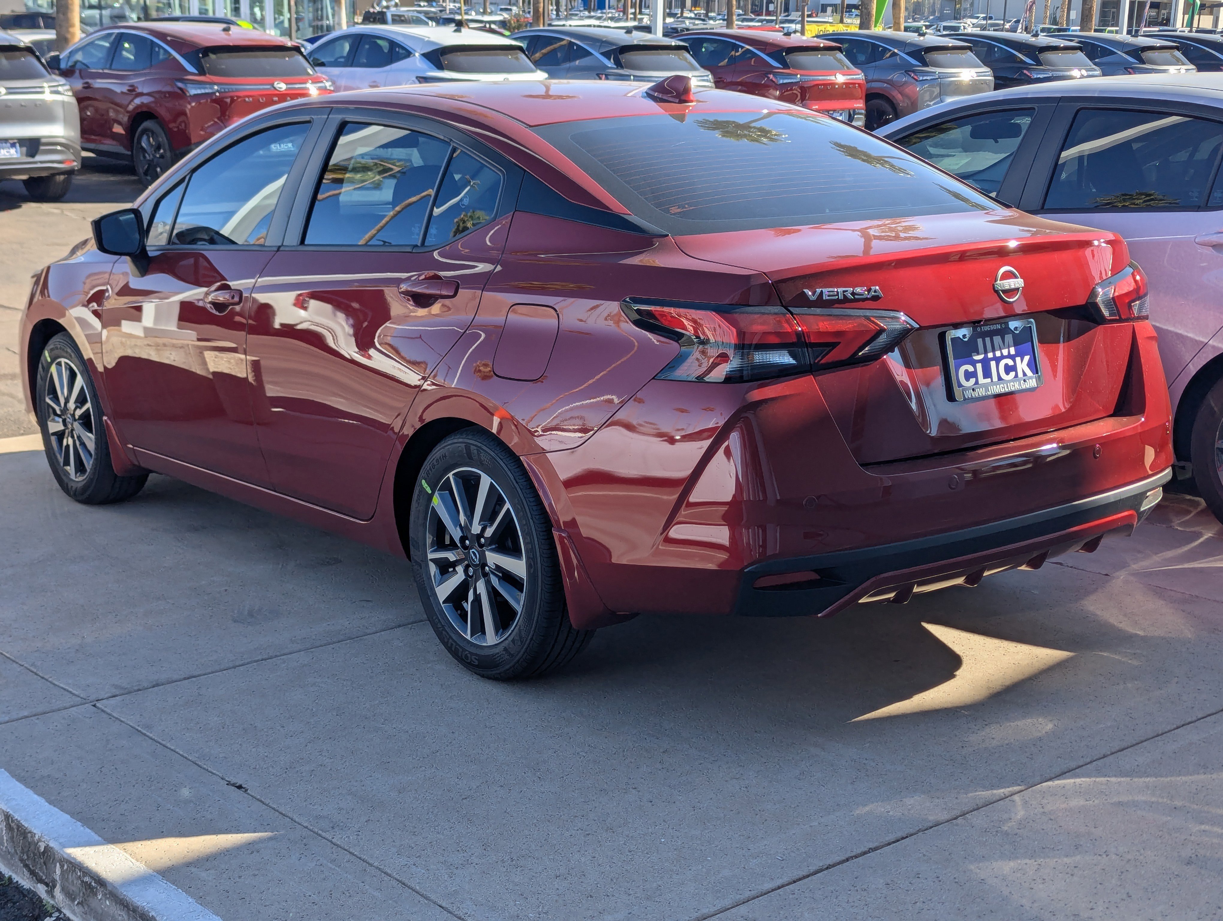 New 2025 Nissan Versa SV image 4