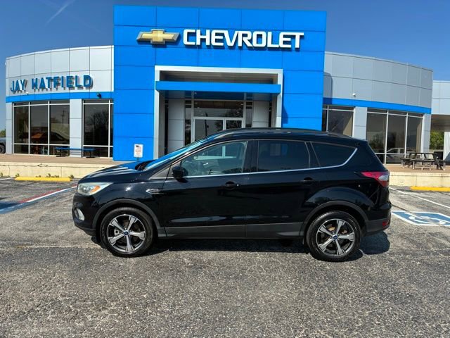 Used 2017 Ford Escape SE w/ Equipment Group 201A image 1