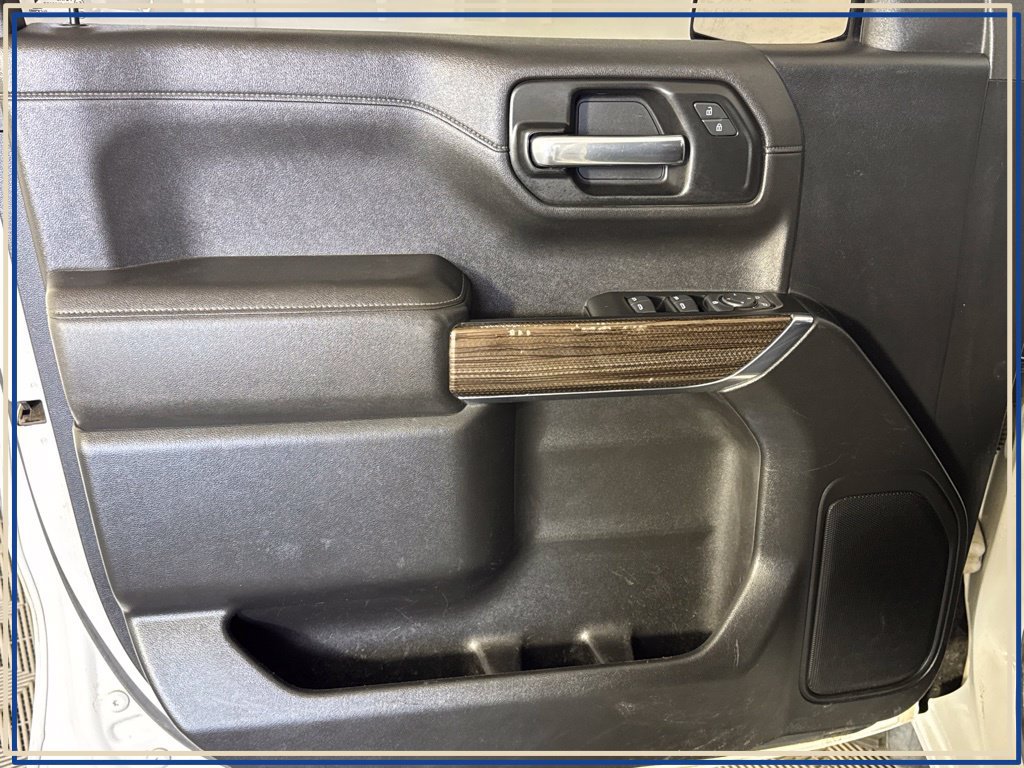 Used 2021 Chevrolet Silverado 1500 LT Trail Boss w/ LPO, Dark Essentials Package AWD/4WD image 33