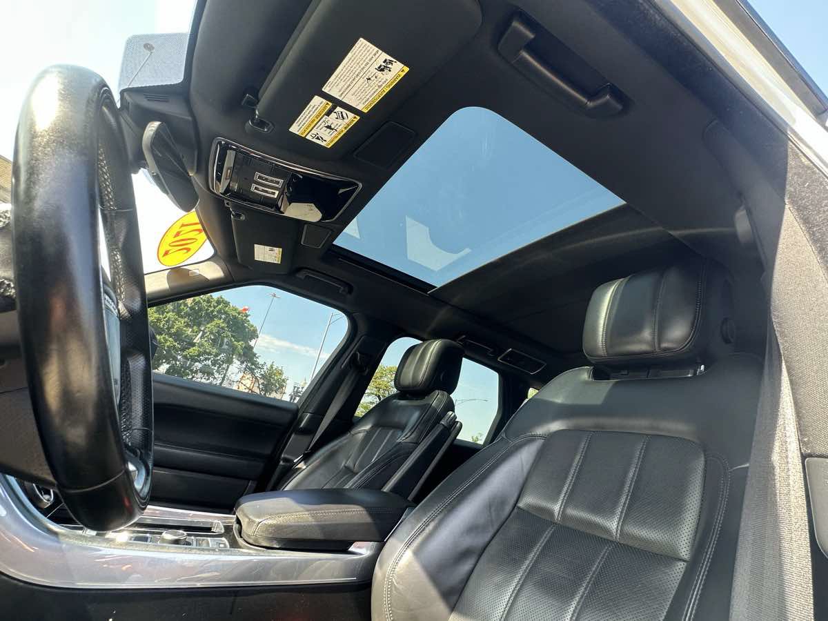 Used 2021 Land Rover Range Rover Sport HSE Silver Edition AWD/4WD image 23