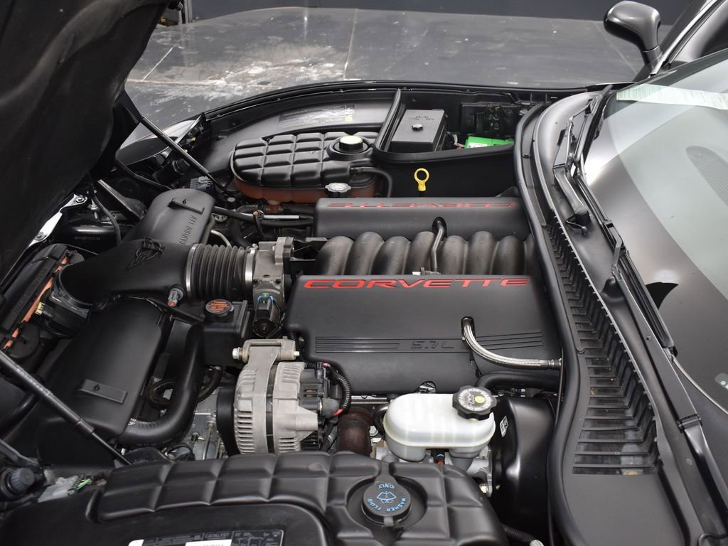 Used 2000 Chevrolet Corvette Base w/ Performance Handling Pkg image 20
