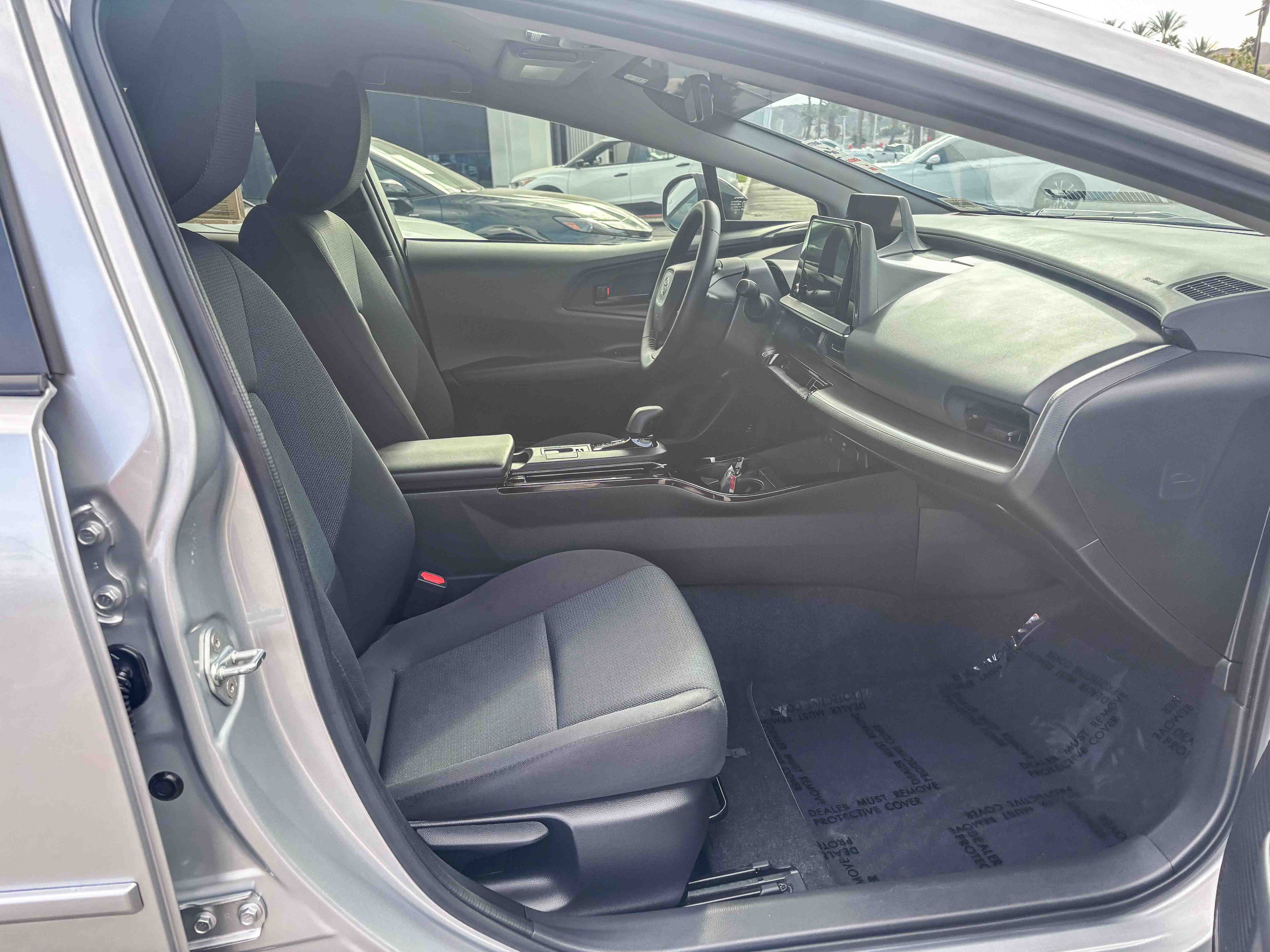 Used 2024 Toyota Prius LE image 20