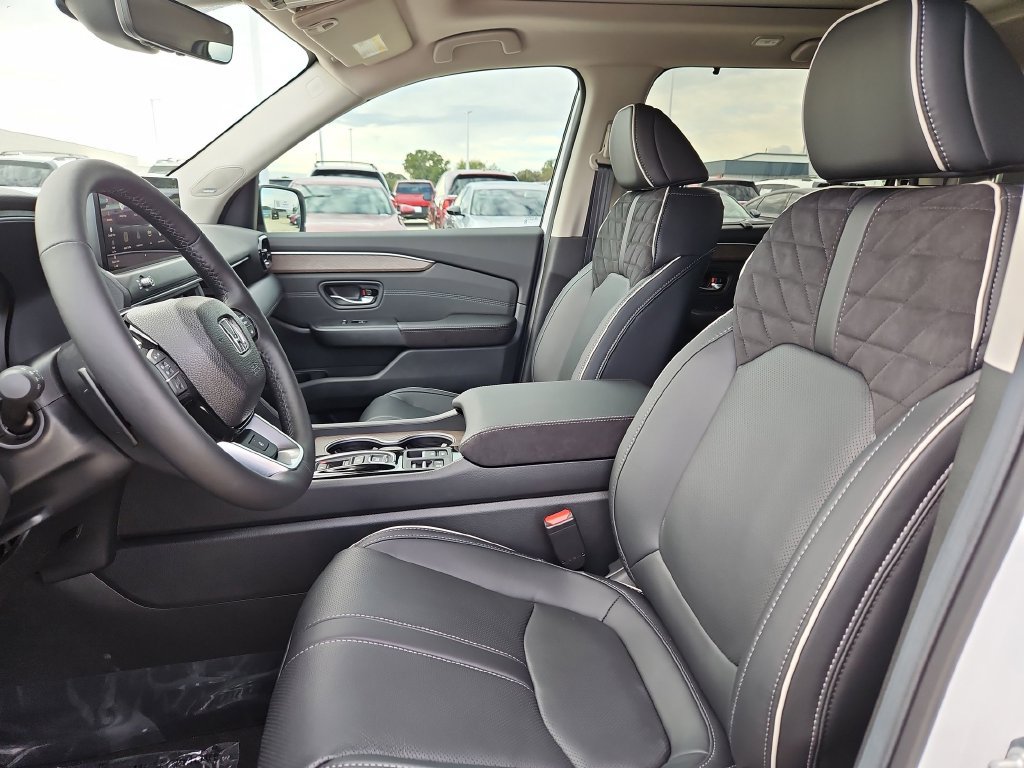 New 2026 Honda Pilot Elite image 9