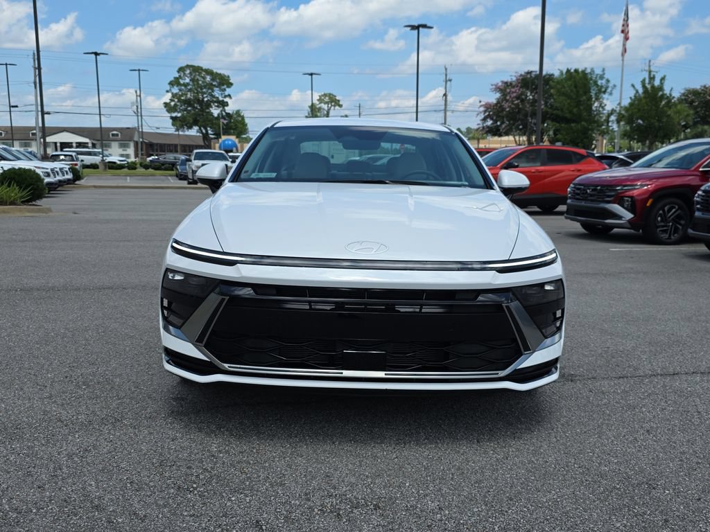 New 2026 Hyundai Sonata SEL FWD image 3