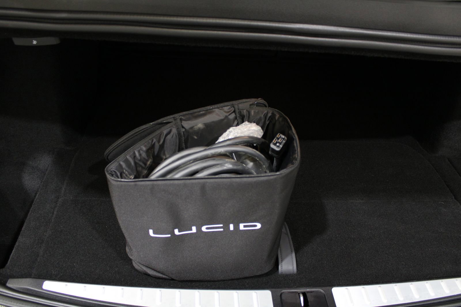 Used 2022 Lucid Air Grand Touring image 15