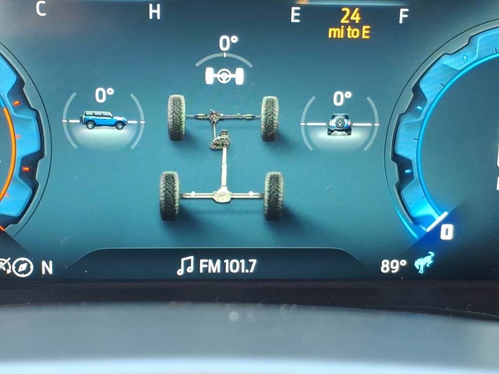 New 2025 Ford Bronco 4-Door image 6