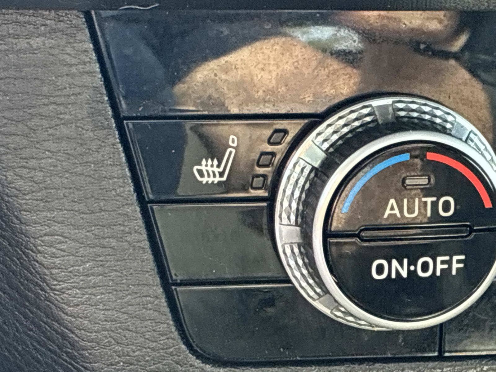 Used 2022 Mitsubishi Outlander SE AWD/4WD image 33