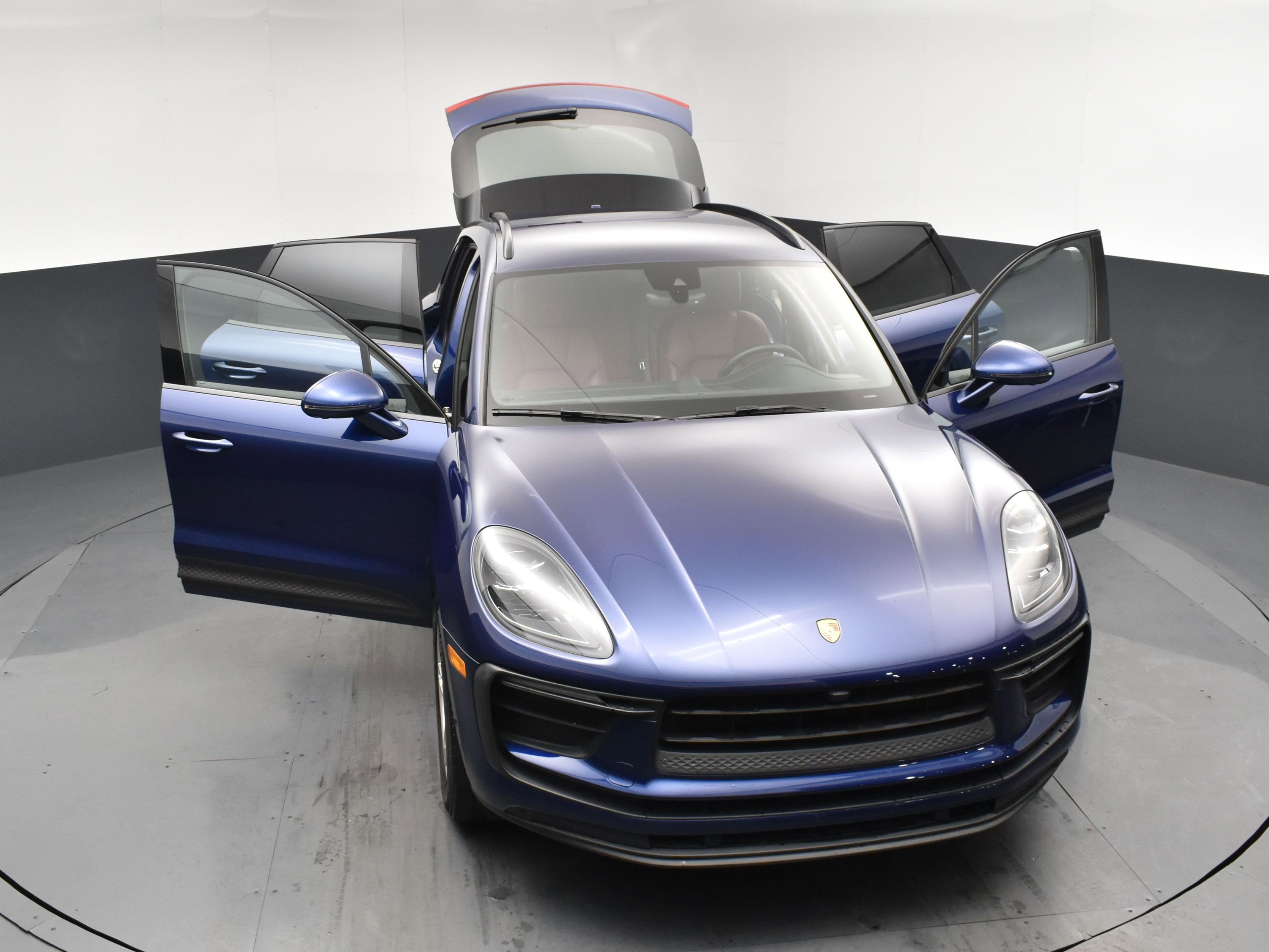 Used 2022 Porsche Macan AWD/4WD image 22