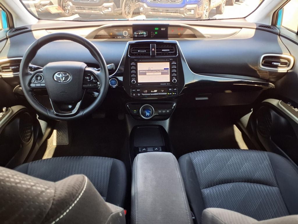 Used 2020 Toyota Prius Prime LE w/ Carpet Mat Package FWD video 2