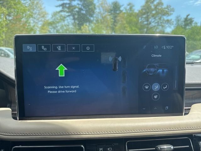 Used 2023 Lincoln Nautilus Reserve w/ Equipment Group 201A AWD/4WD image 17