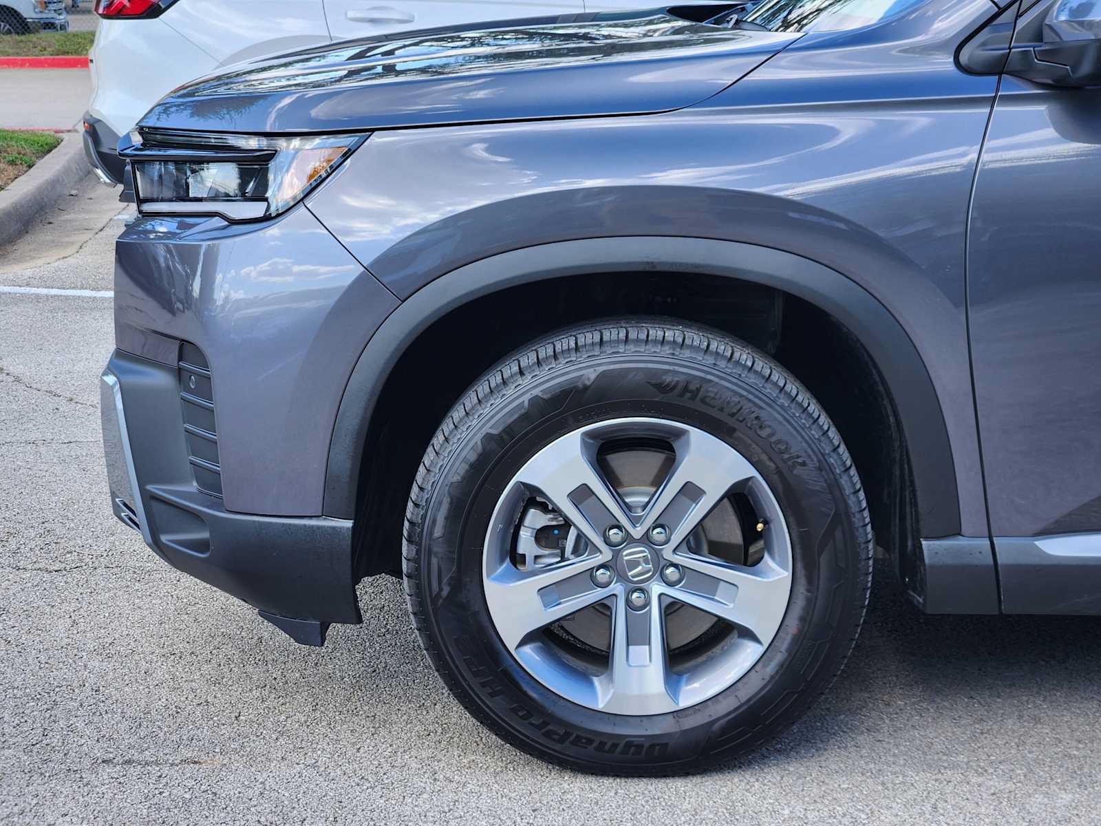 Certified 2026 Honda Pilot EX-L image 8