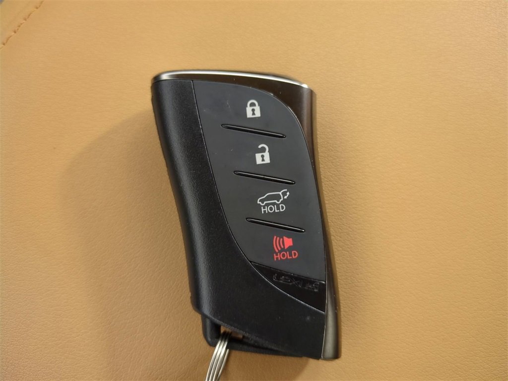 Used 2025 Lexus NX 350h AWD w/ Premium Package image 38