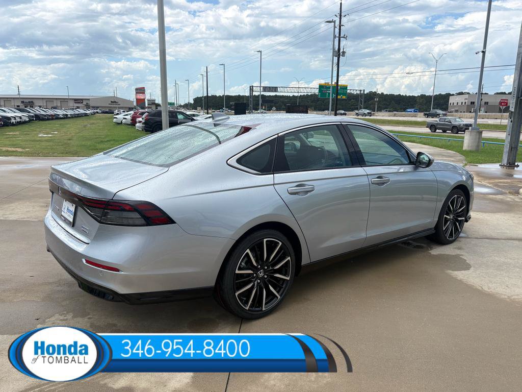 New 2026 Honda Accord Hybrid Touring image 6