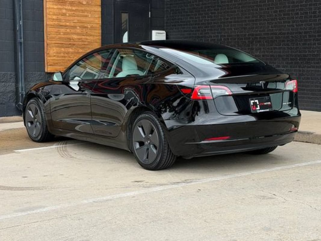 Used 2022 Tesla Model 3 Long Range AWD/4WD image 13